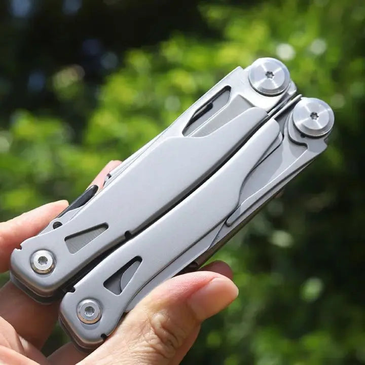 BowLift | 9-in-1 Multitool – High-quality folding knife with high hardness