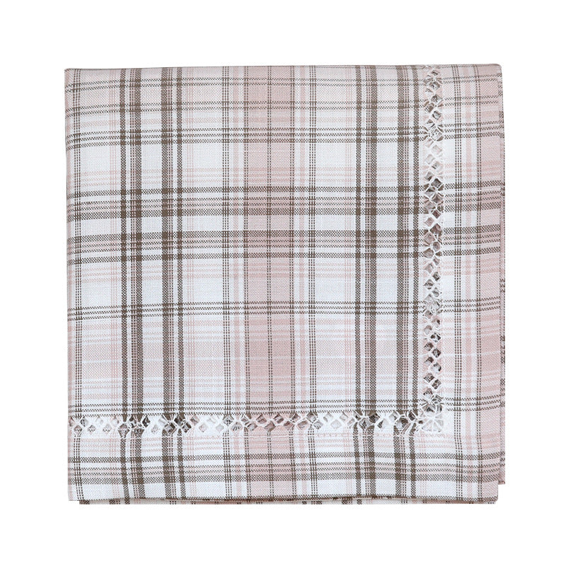 Round cotton tablecloth in check pattern with decorative crochet border Bowlift