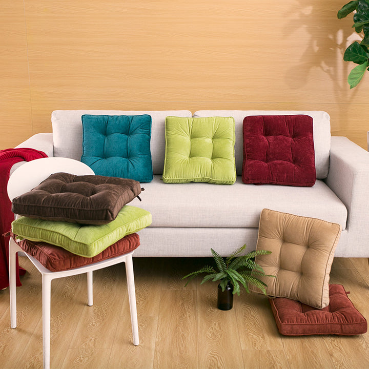 High-quality velvet seat cushion with square tufting and thick padding Bowlift
