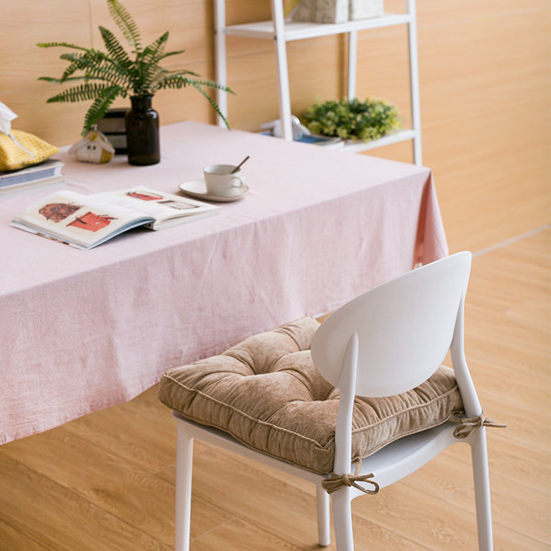 High-quality velvet seat cushion with square tufting and thick padding Bowlift