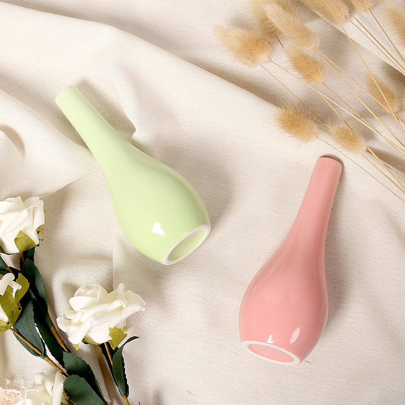 Elegant Minimalist Vase Bowlift