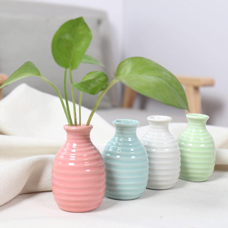 Modern Textured Ceramic Bud Vase Bowlift