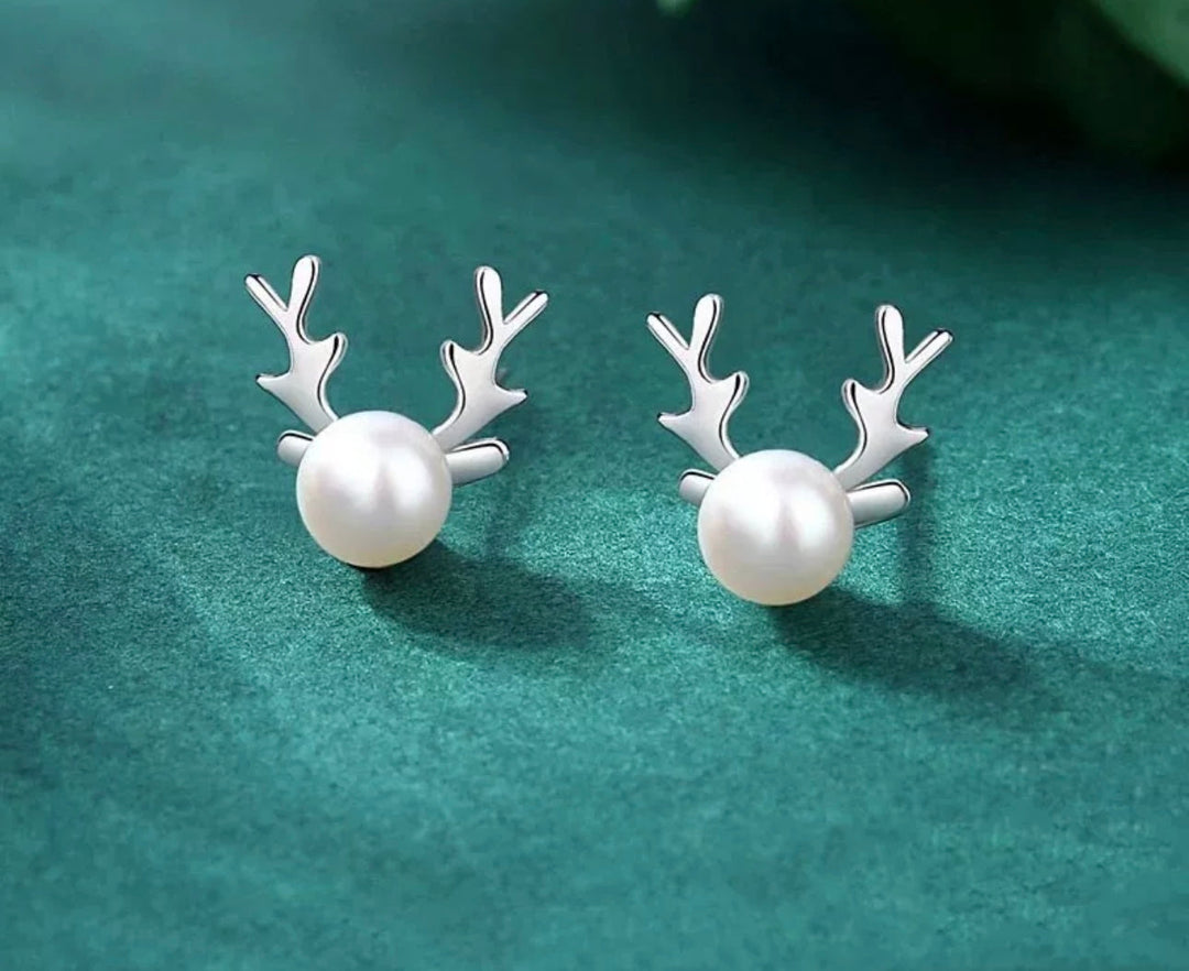 BowLift | Pearl Reindeer Earrings