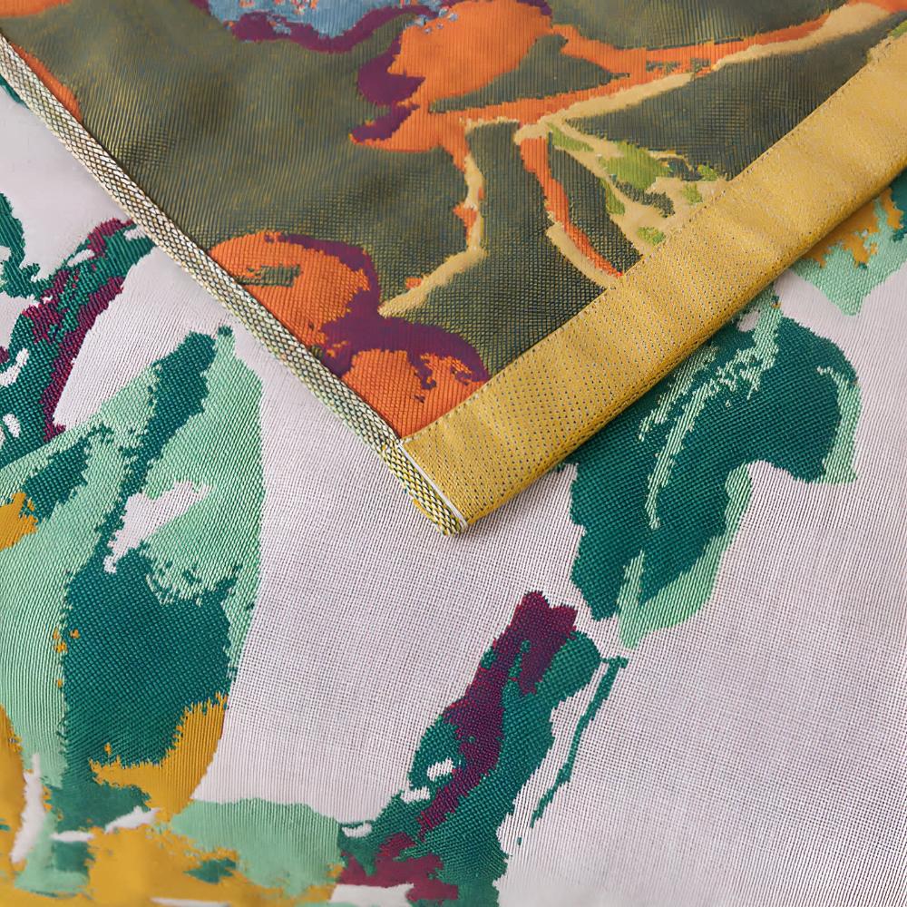 BowLift | Nature’s Embrace Floral Bath Towel