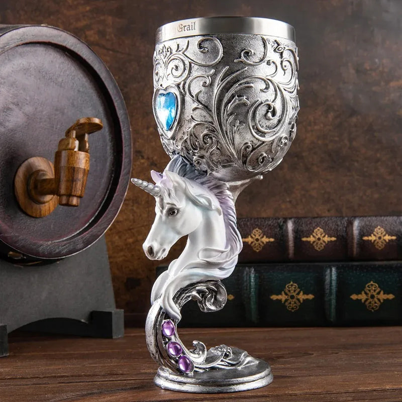 BowLift | 3D carved vintage Champagne Glass
