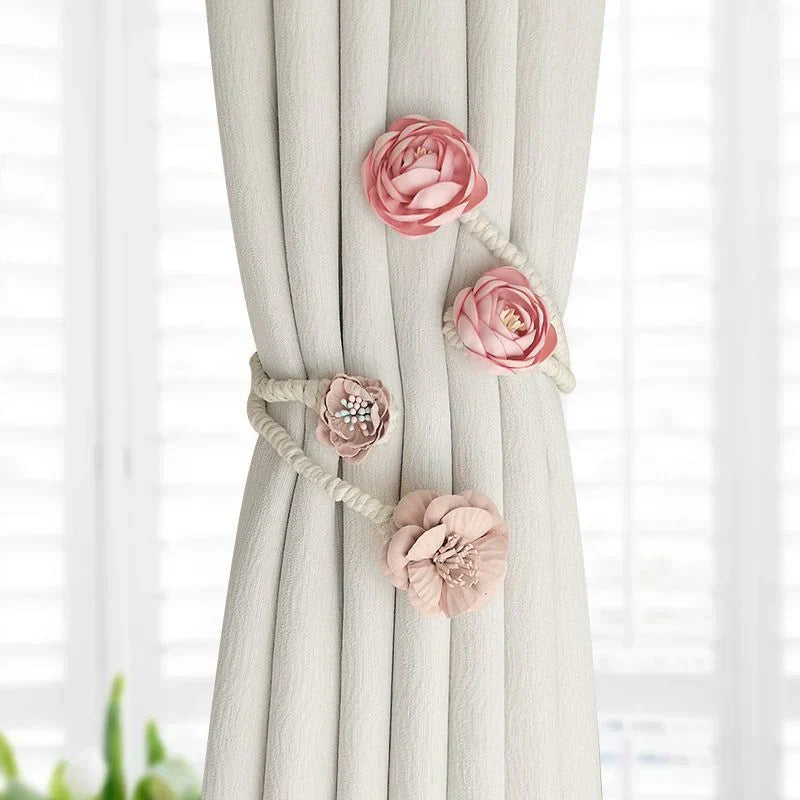BowLift | Knotted Curtain Tieback