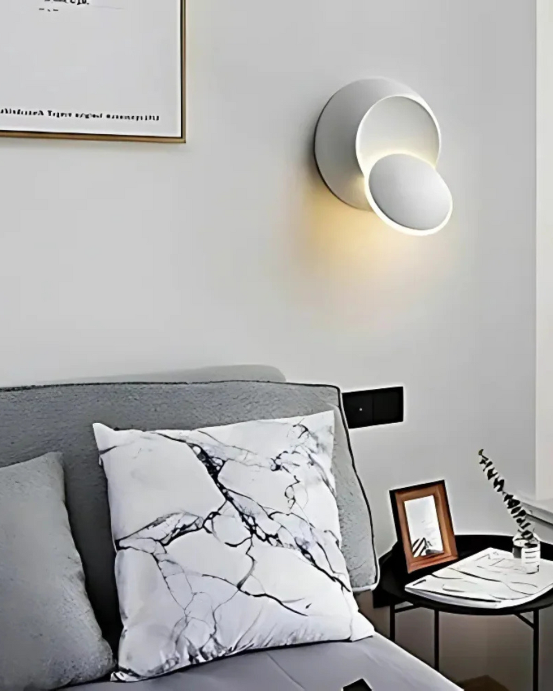 BowLift | Modern Wall Lamp with Halo Light Circle Ambient Lighting