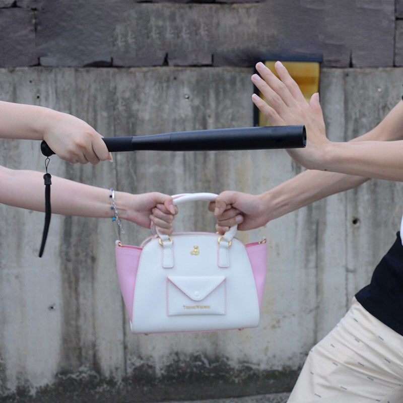 BowLift | Baseball bat LED flashlight