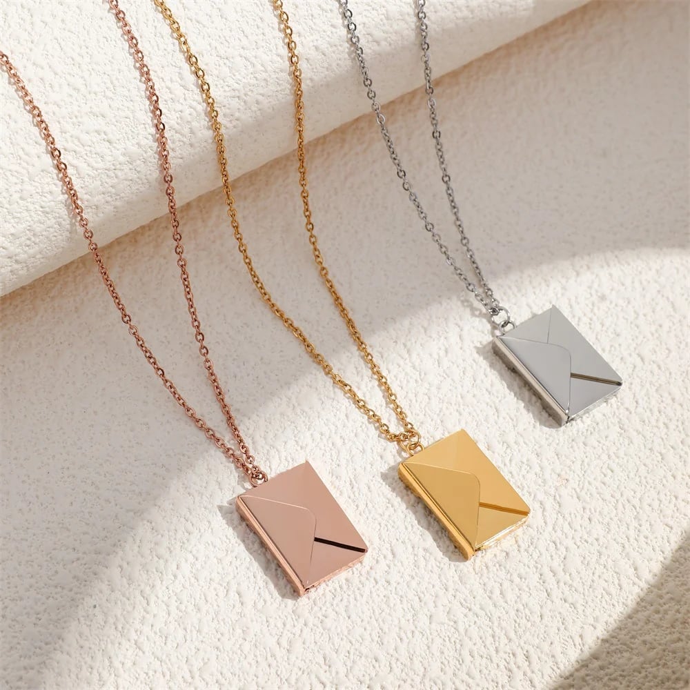 BowLift | LoveScript™ Meaningful Bond Necklace