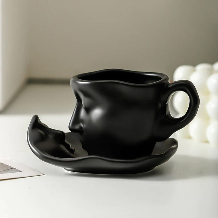 BowLift | KissMug – The fusion of art, love & coffee pleasure