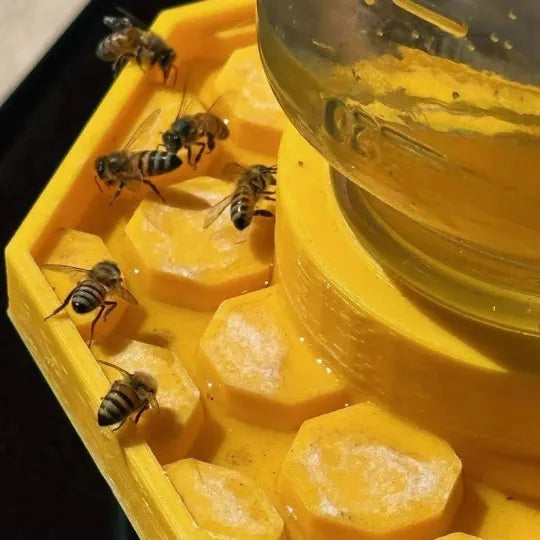 BowLift | BuzziNest — Protect your bees and make your garden a blooming dream of life!