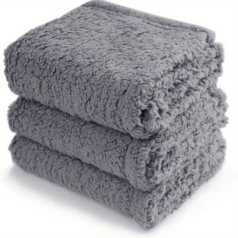 Soft Puppy Blankets – SnuggleFur Fleece Bowlift