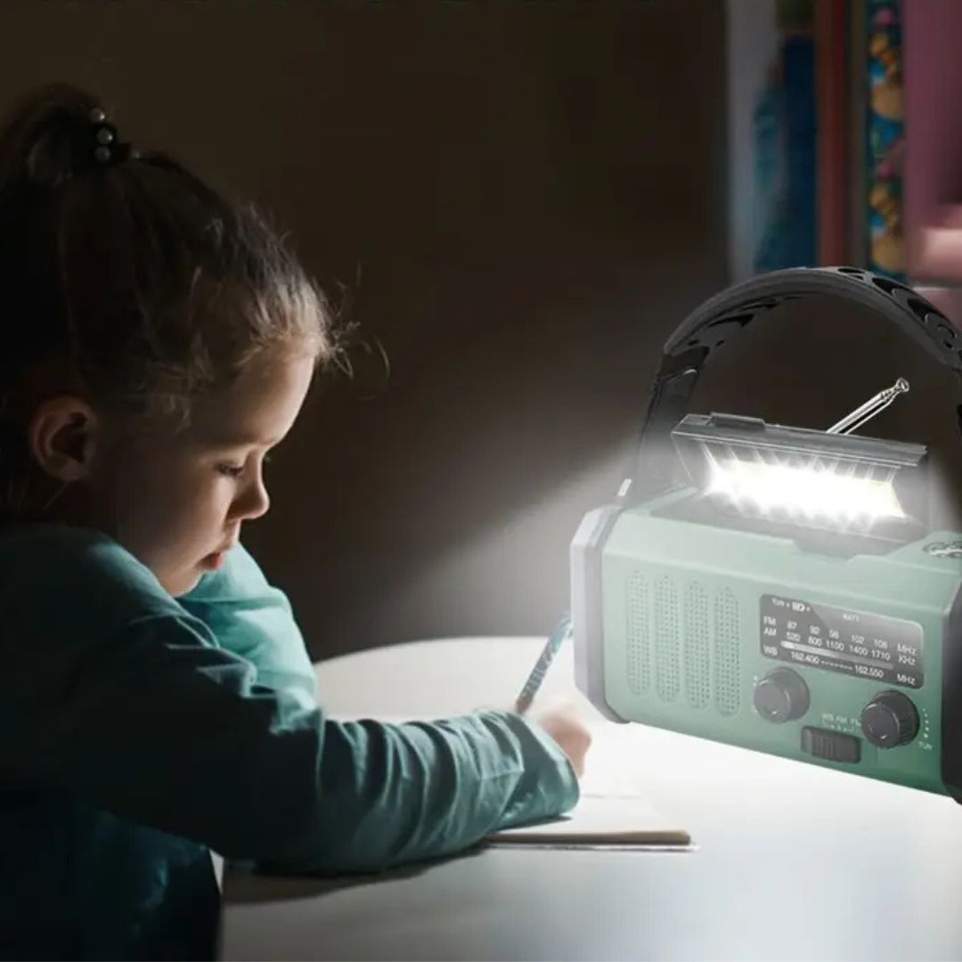 BowLift | Solar emergency radio with power bank – crank radio with LED flashlight for camping & outdoor