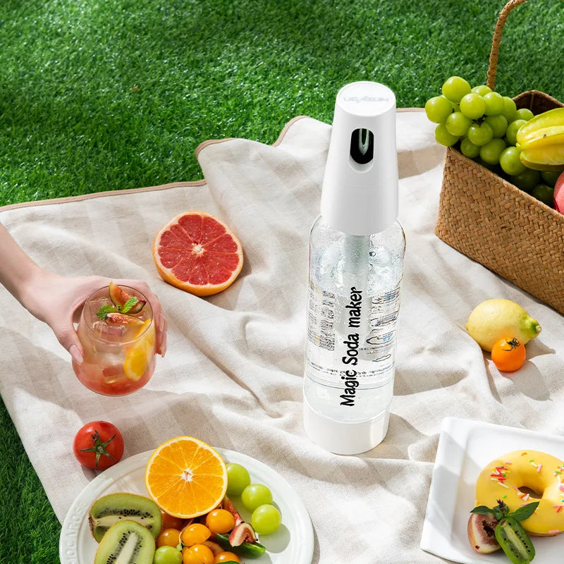 BowLift | Portable Household Soda Maker