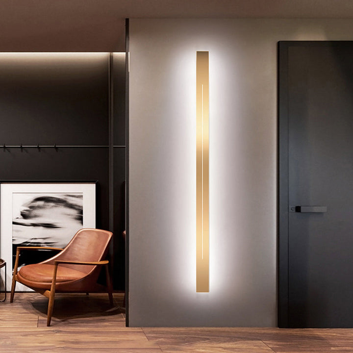 Modern LED Wall Lamp - LumièreGold | Bowlift