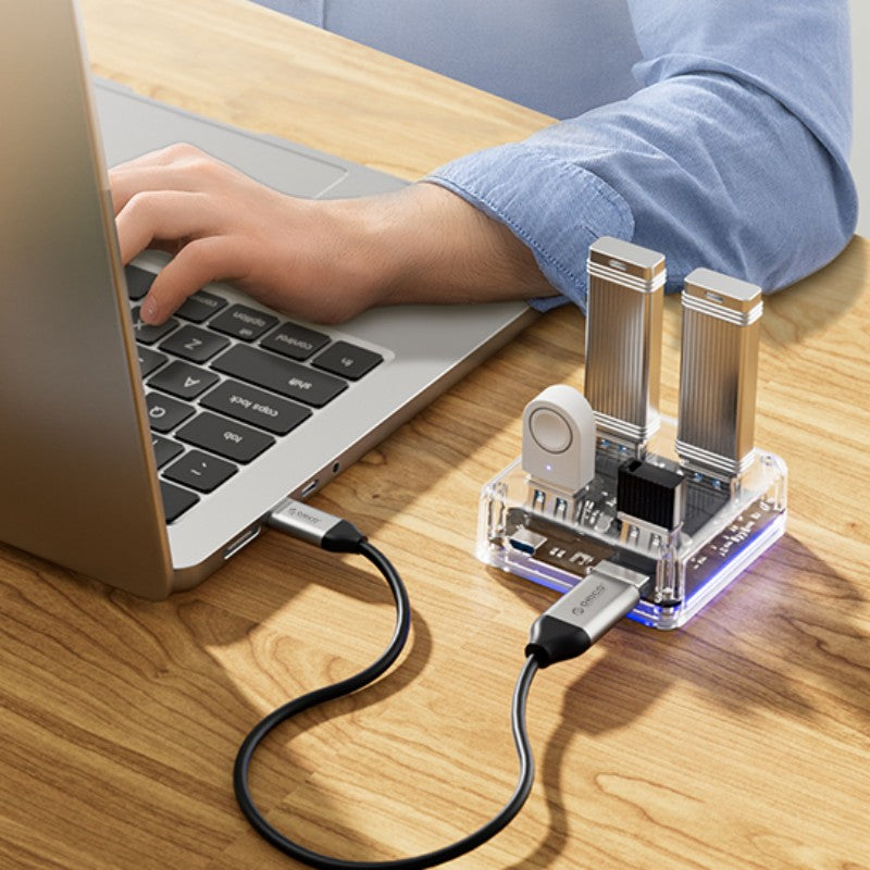 BowLift | Transparent Minimalist 4-Port USB 3.0 Expansion Dock