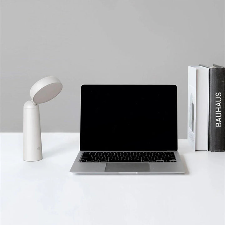 BowLift | Modern Black Table Lamp with Golden Accents – Luxury LED Lighting