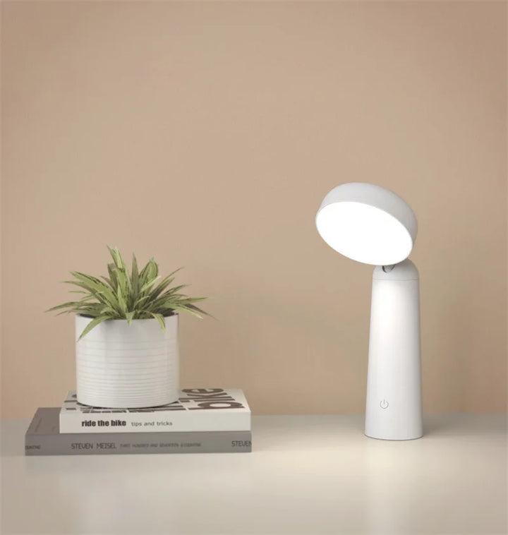 BowLift | Modern Black Table Lamp with Golden Accents – Luxury LED Lighting