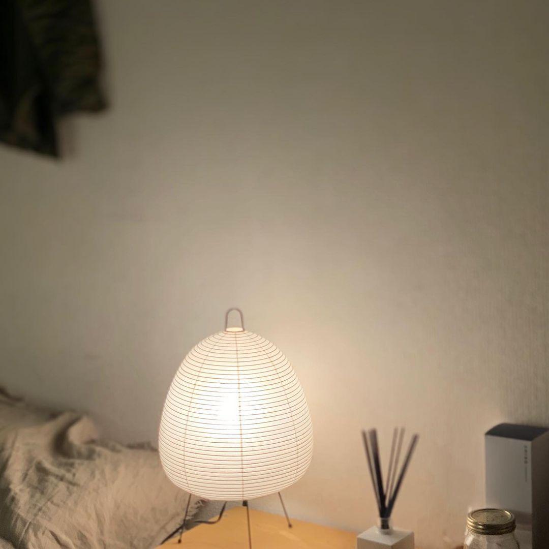 BowLift | Paper table lamp