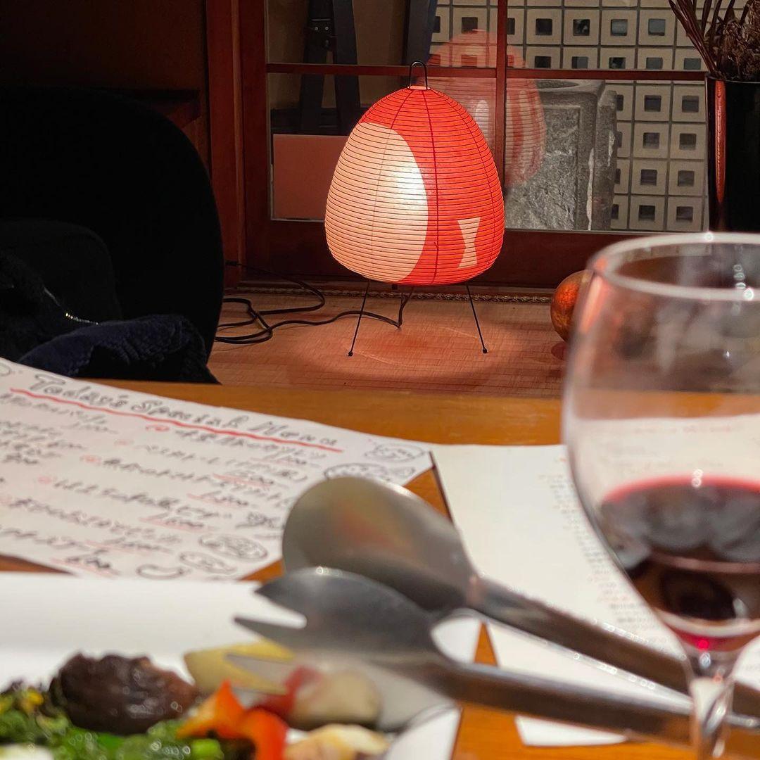 BowLift | Paper table lamp