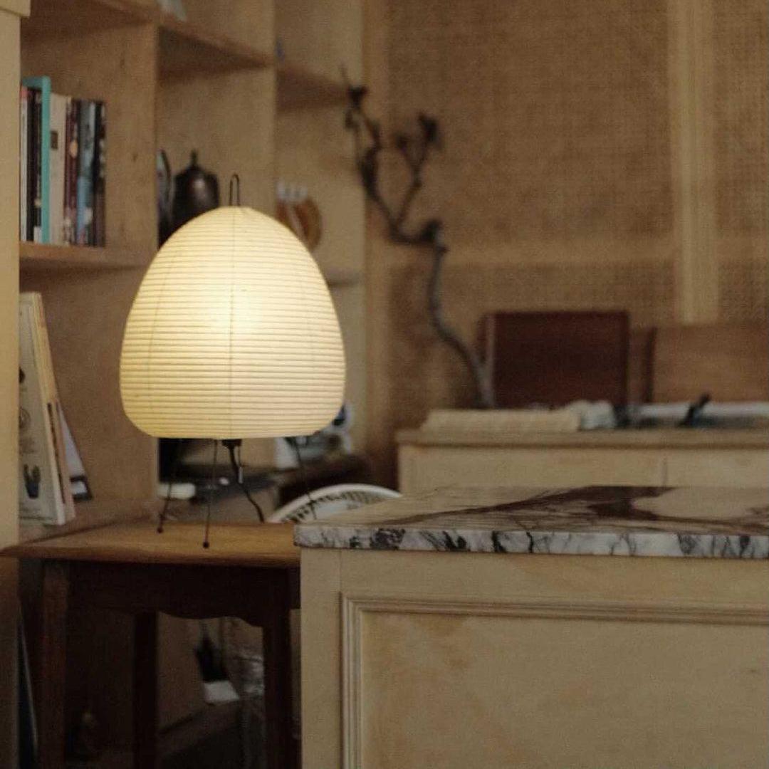 BowLift | Paper table lamp