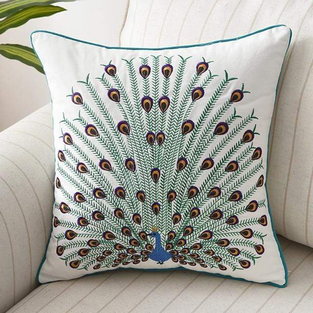 BowLift | Decorative cushion with embroidery in country style