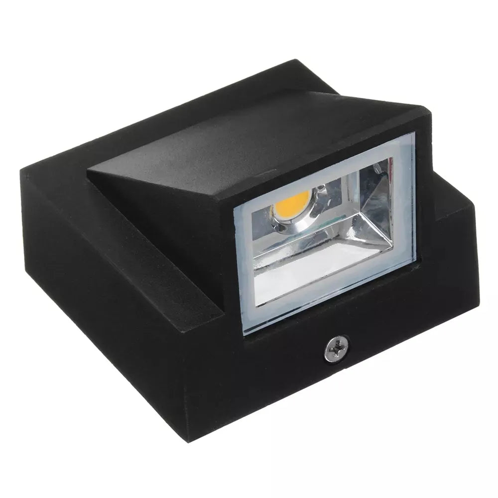Modern outdoor wall light – Weatherproof LED wall lamp for garden and terrace | Bowlift