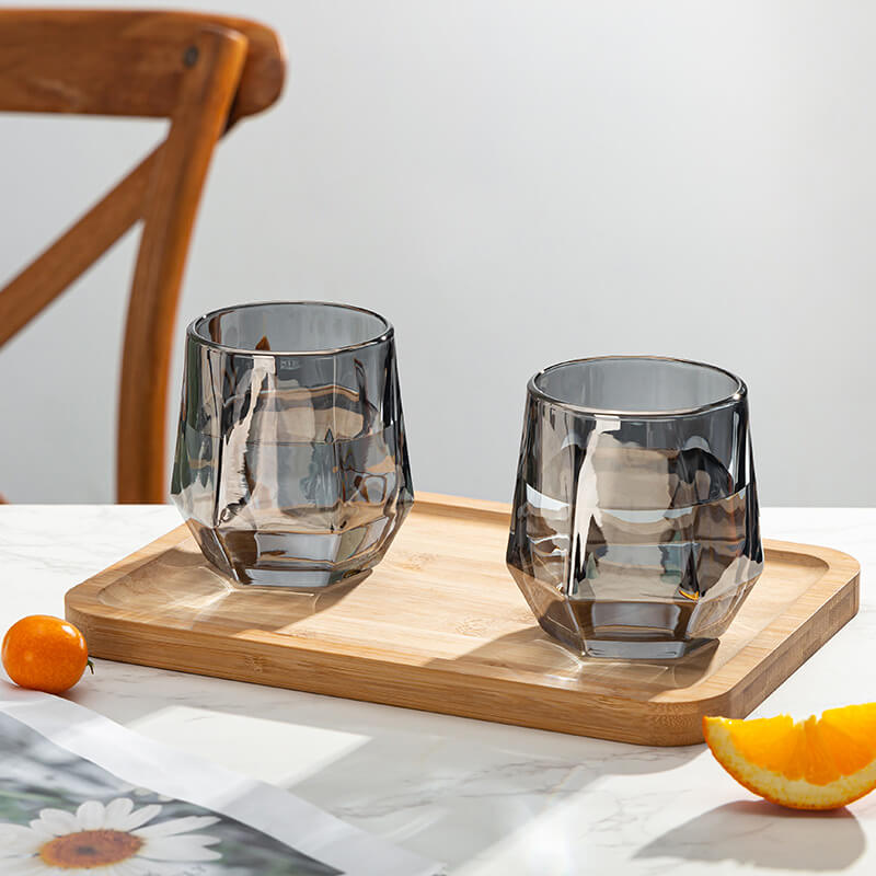 BowLift | Amber hexagonal Glass Cups
