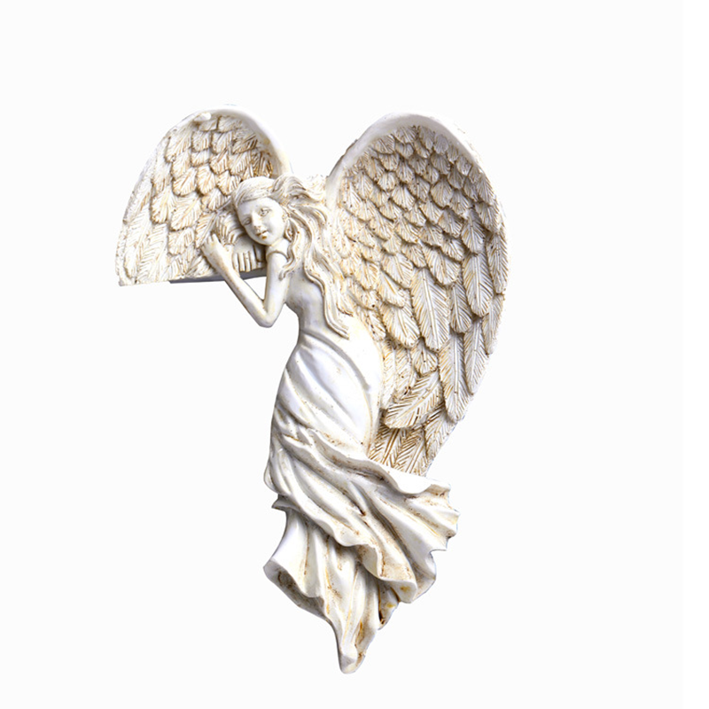 BowLift | Angel-shaped doorframe decoration