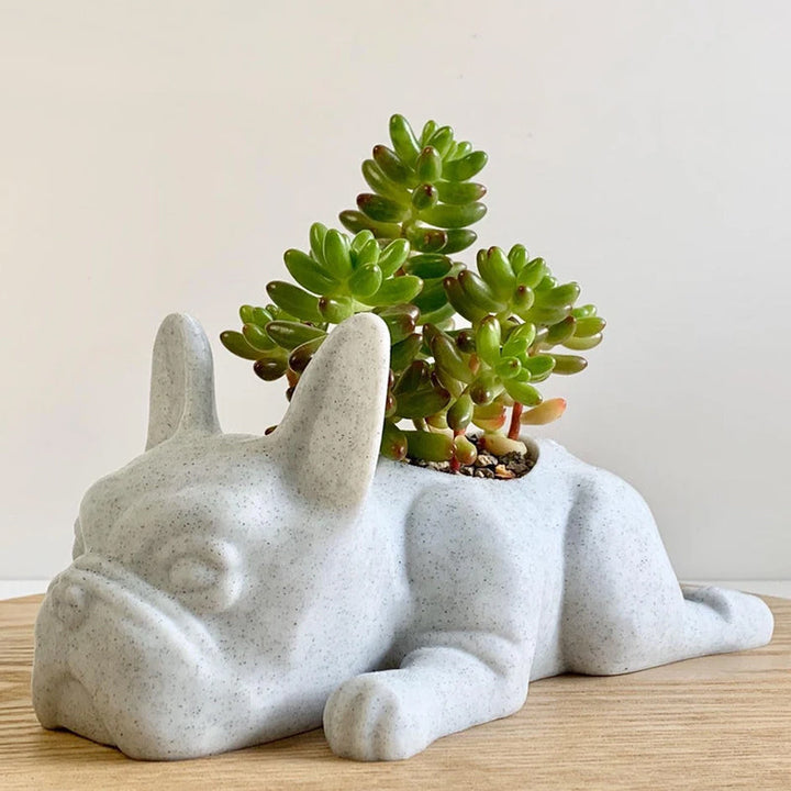 Resin ornament for animal meditation | Bowlift