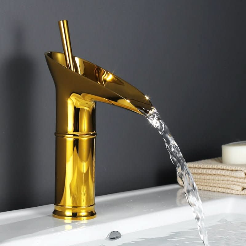 BowLift | Antique waterfall sink faucet made of brass