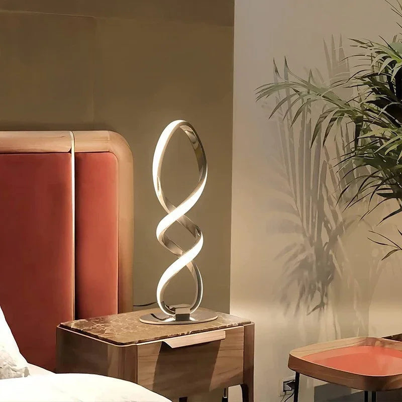 BowLift | Luxe Lines Table Lamp