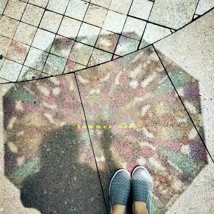 BowLift | Automatic umbrella in vintage style – Inspired by poetry & glass art