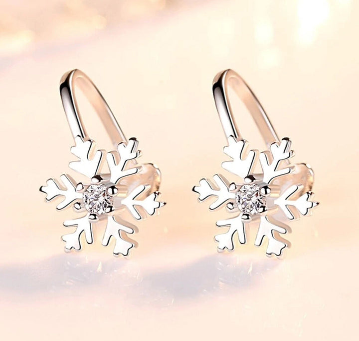 BowLift | Silver Snowflake Ear Cuff Earrings