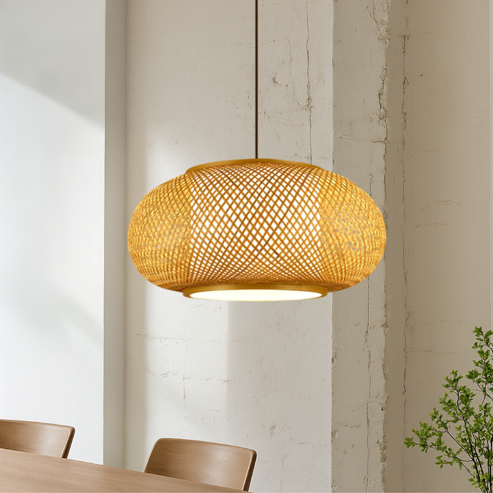 BowLift | Bamboo Pendant Lamp with Natural Design