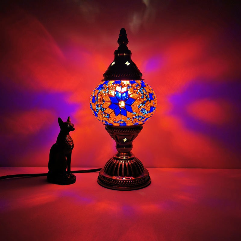 BowLift | Traditional Tiffany Oval Glass Iron 1-Light Table Lamp for the Living Room