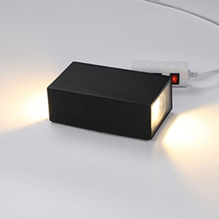 Modern Minimalist Waterproof Rectangular Aluminum LED Outdoor Wall Sconce Lamp For Outdoor Patio | Bowlift