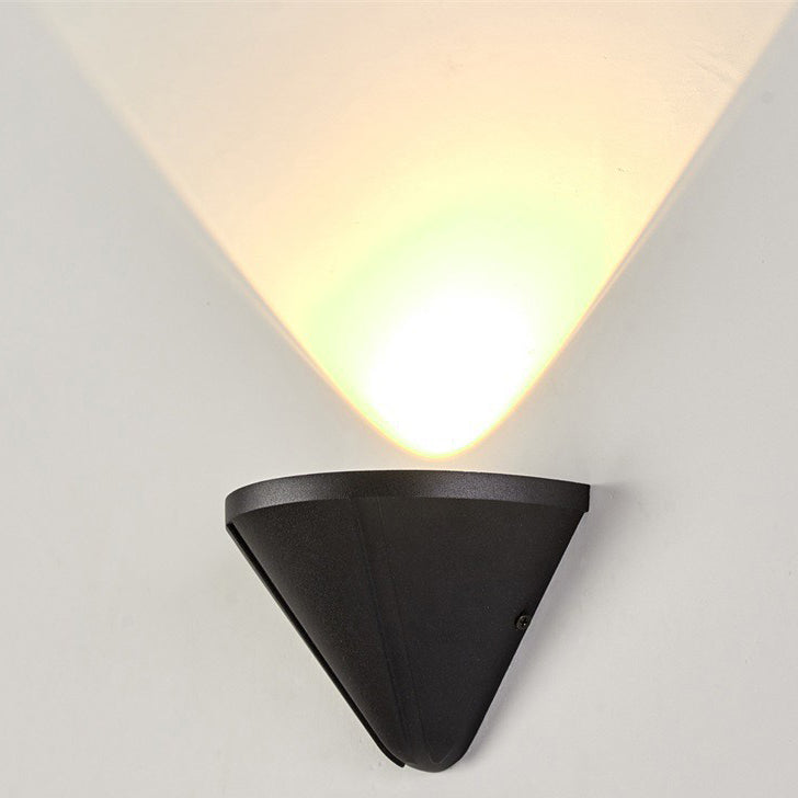 Modern Minimalist Waterproof Triangle Semicircle Die-Cast Aluminum PC LED Wall Sconce Lamp For Outdoor Patio | Bowlift