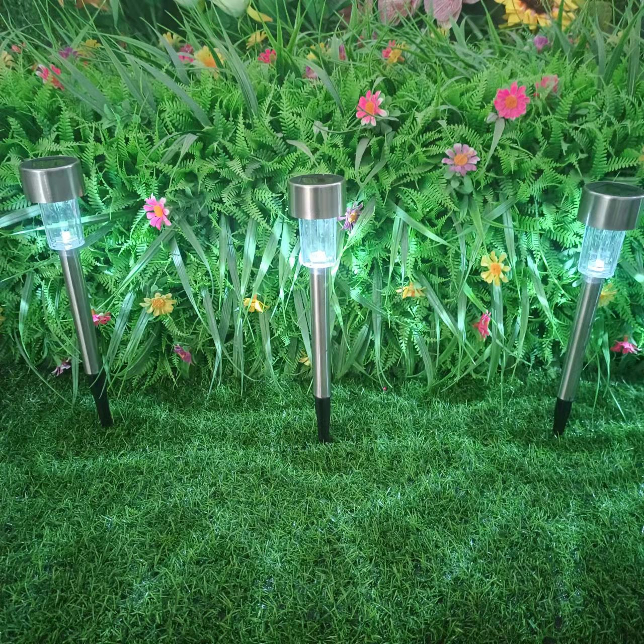 BowLift | Modern simplicity solar waterproof stainless steel cylinder LED landscape lighting outdoor light for the garden