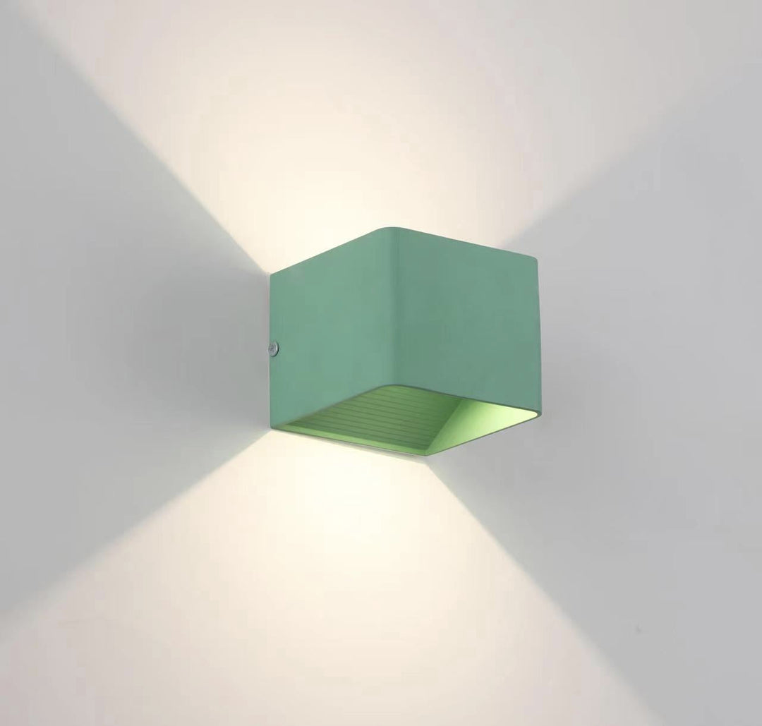 LumiBox - Square LED Wall Lamp | Modern Design in Bowliftack, White and Green for Bedroom and Living Room | Bowlift