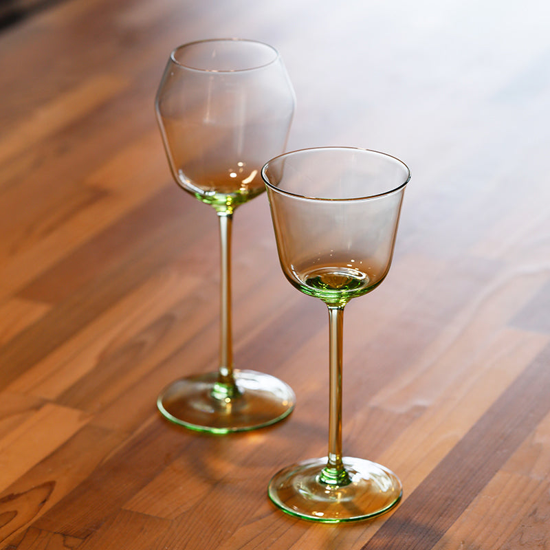 BowLift | Bareqeth Green Wine Glass
