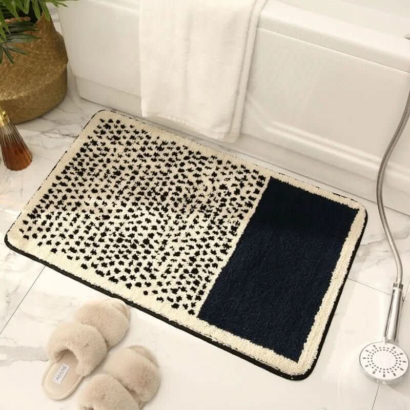 BowLift | Soft bath mat with non-slip underside for an elegant bathroom