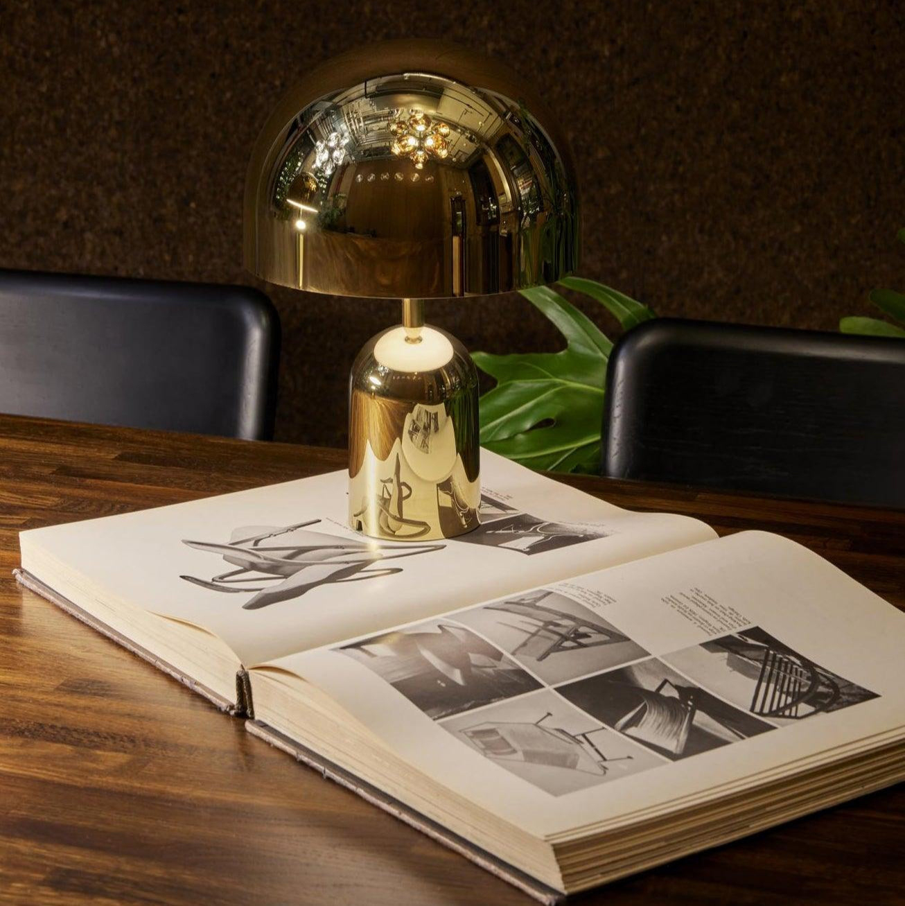 BowLift | Modern Metal Table Lamp
