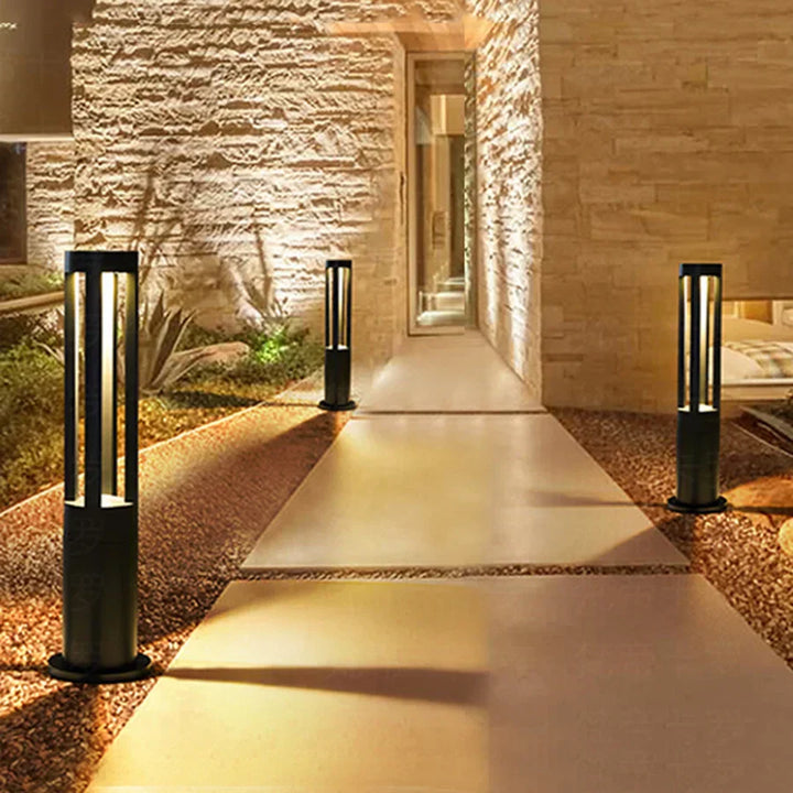 StoneGlow - Energy-efficient LED Garden Post Lamp | Waterproof and Modern Outdoor Lighting | Bowlift