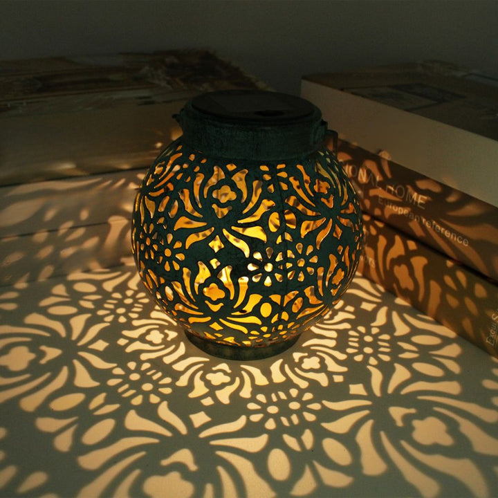 BowLift | SolarLotte – Cozy garden lantern with solar energy