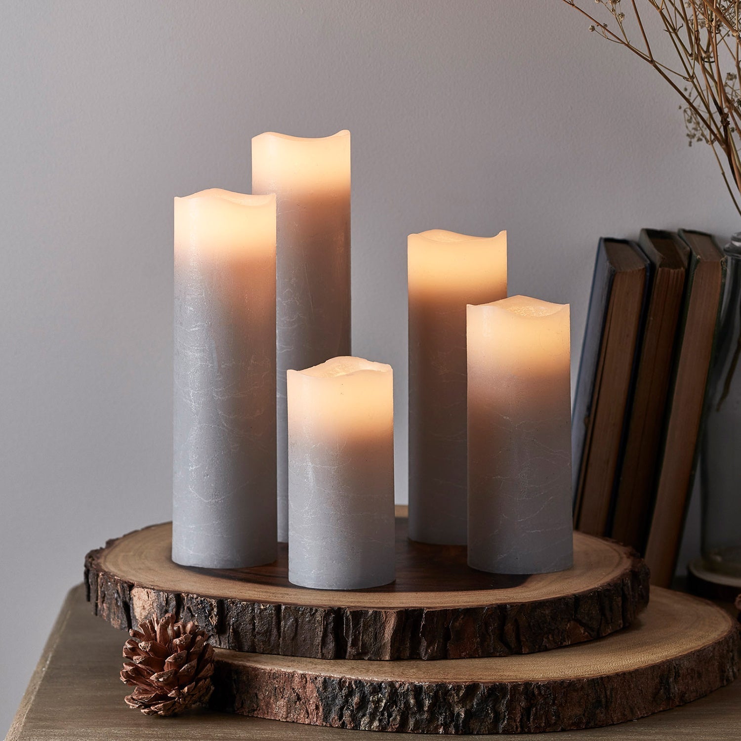 BowLift | 5-piece set pillar candles gray with remote control