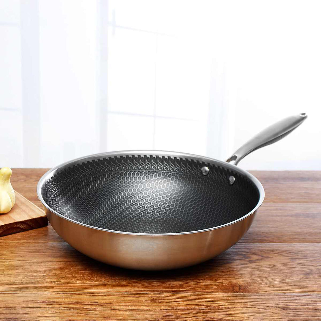 BowLift | Stainless Steel Non-Stick Frying Pan for Effortless Cooking