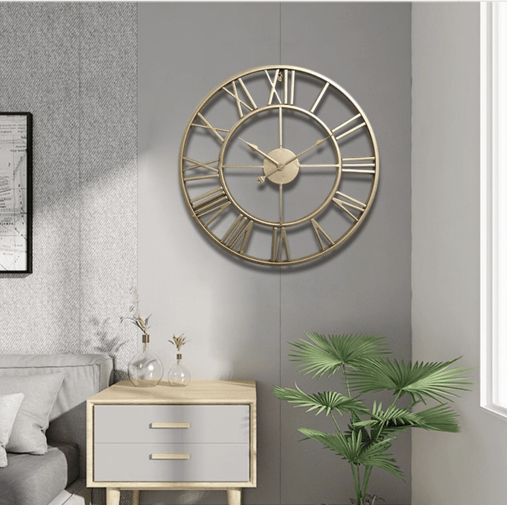 BowLift | Skeleton Wall Clock made of Wrought Iron 40 × 40 cm with Silent Movement