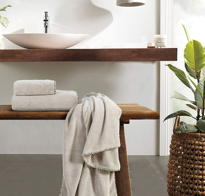 BowLift | Veluvon QuickDry Towel | Premium Microfiber Towel | Quick Drying & Highly Absorbent | Soft, Light & Travel Suitable