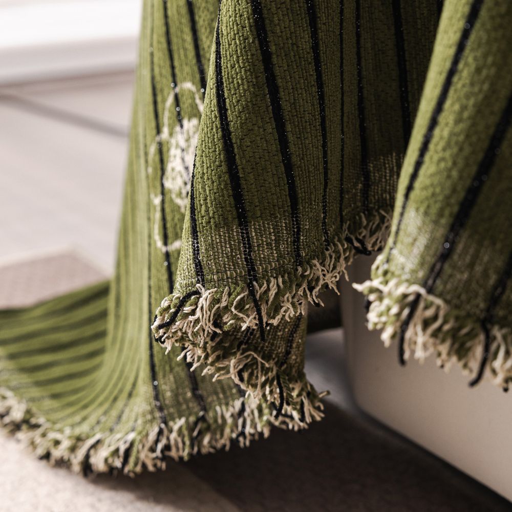 BowLift | Camellia Bloom Sofa Cover